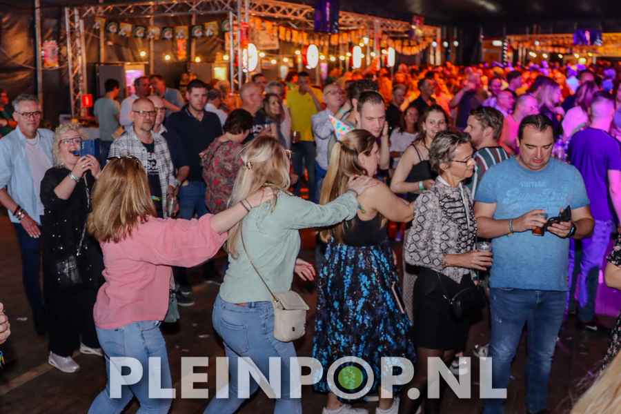 Publiek    Bezoekers (101)